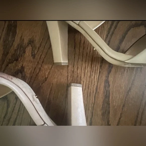 Sergio Rossi Heels, Sandals 37.5, 7.5 Excellent Condition - Picture 5 of 7